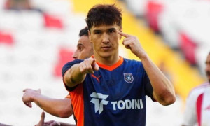 Shomurodov supergol bilan “taxt”ga qaytdi!