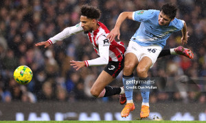 "Брентфорд"га қарши ўйинда Ҳусановга қизил карточка кўрсатилиши керак эдими?