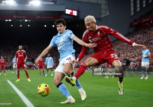 Гвардиола Ҳусановнинг "Энфилд"даги ўйинига баҳо берди