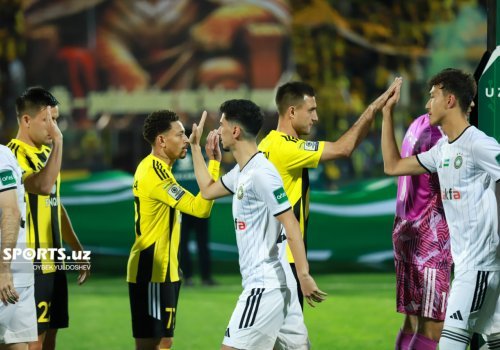 Сегодня лидеры турнирной таблицы проведут свои матчи