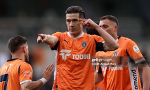 Eldor Shomurodov Turkiyada mavsumning eng yaxshilari qatorida!