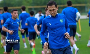 Otabek Shukurov: "Biz ham yarim himoyada 3 yoki 4 futbolchi bilan o‘ynashni istaymiz!"
