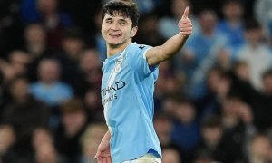 Husanov o‘zbek futbolchisi Premier-liga klubiga o‘tganiga munosabat bildirdi!