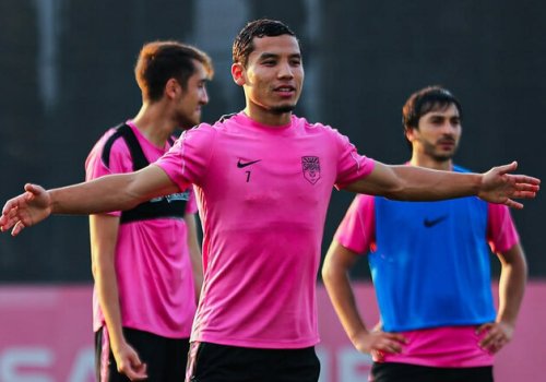 O'zbek futbolchisi Yevropa Chempionlar ligasidagi yurishini g'alaba bilan boshladi