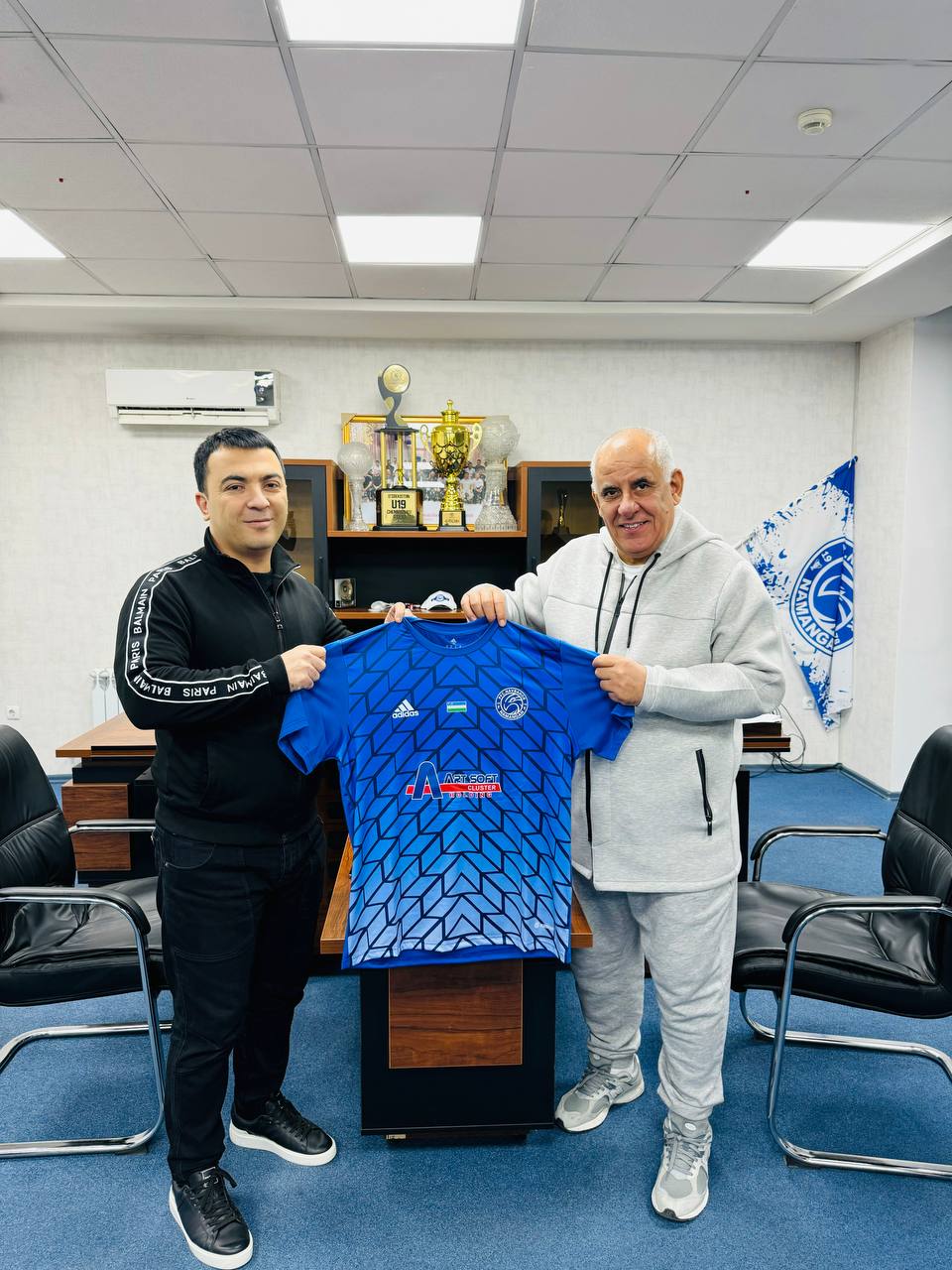 photo_2023-11-13_21-52-34