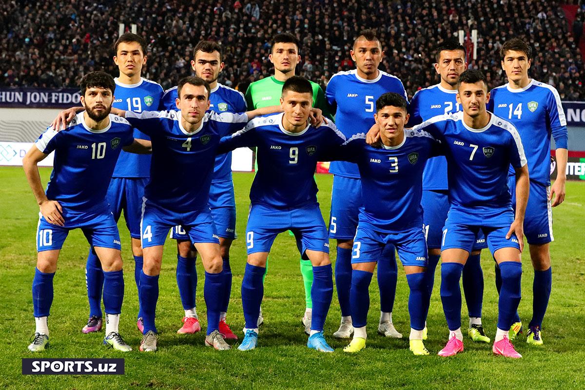 Unicorn bilan jinsiy aloqa Ogziga pisiydigan yigitning pornosini tomosha qiling